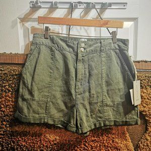 Olive/army green lightweight linen-lyocell blend shorts